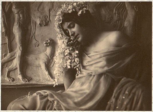 franck-eugene-fritzi-von-derra-the-greek-dancer-1900s3