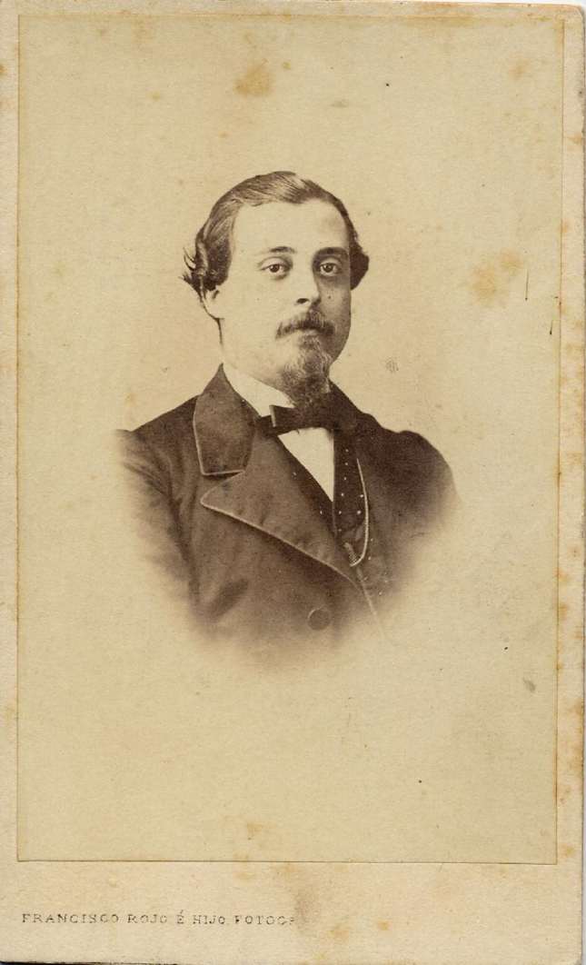 1860. FOTOGRAFOS ESPAÑOLES - Rojo, Francisco  é hijo, Malaga. Retrato de caballero, carte de visite,  ca. 1860. Hesperus´ Collection